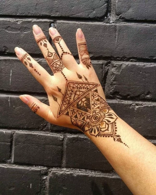 boho style tattoo ideen henna