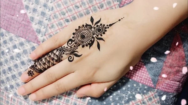 einfache henna tattoo ideen hand