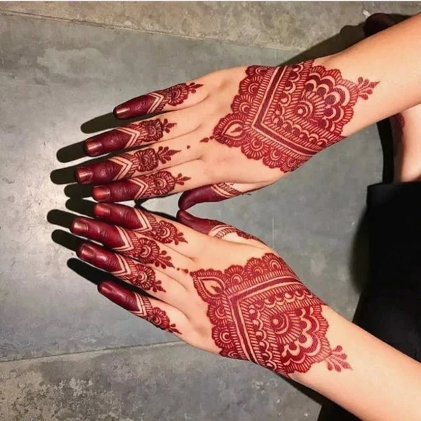 traditionelle indische tattoo ideen henna