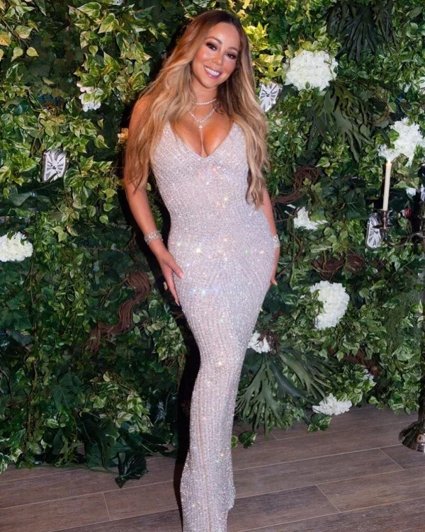 Mariah Carey at barth nikki beach glänzendes kleid