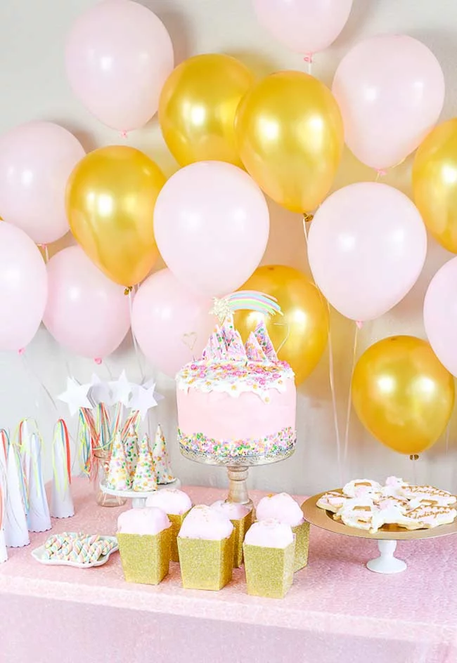 goldene und rosa ballons Einhorn bastelideen