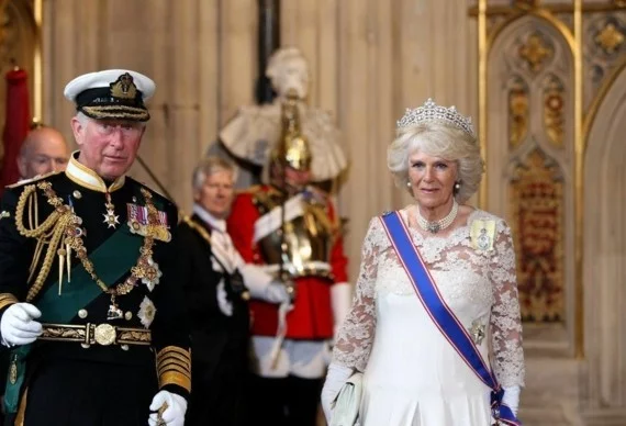 Prinz Charles Herzogin Camila Dame Grand Cross Kate Middleton
