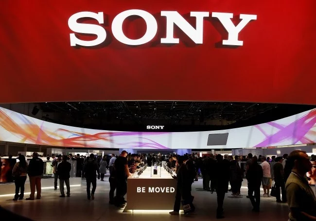 Sony zeigt erstes 16K Display, das großer als ein Bus ist sony hat es wieder geschafft