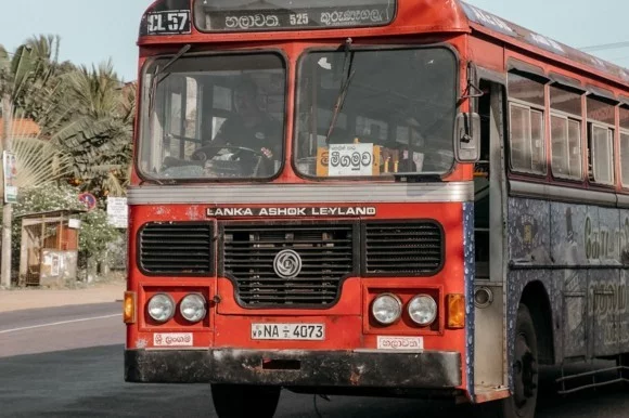 Sri Lanka Reisetipps Bus fahren
