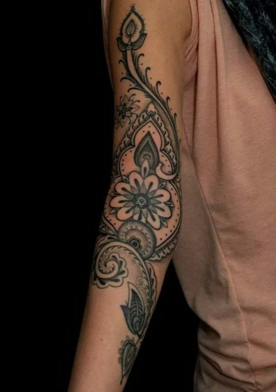 botanic sleeve tattoo ideen
