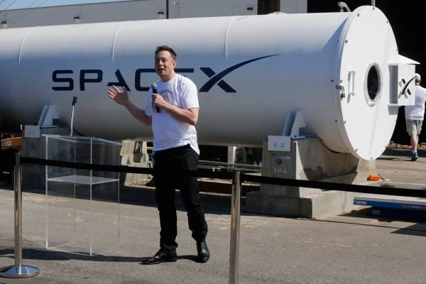 Deutsches Team gewinnt zum vierten Mal SpaceX Hyperloop Pod Rennen elon musk eröffnet wettbewerb