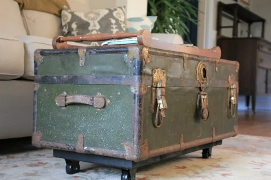 truhentisch retro aus altem koffer