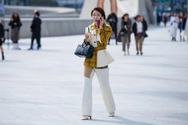 Anzug - tolles Street fashion - wunderbare Ideen