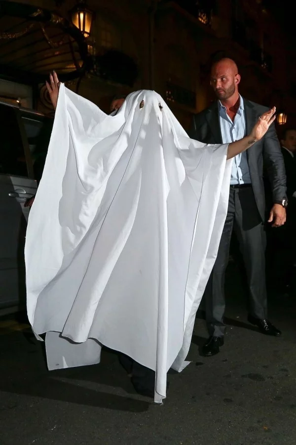 Lady Gaga - Geist Halloween Kostüm
