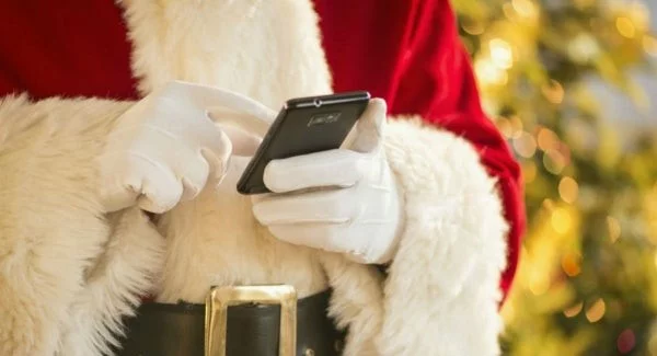 Den Weihnachtsmann anrufen Santa Klaus Handy