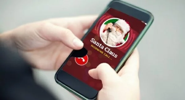Den Weihnachtsmann anrufen telefonieren mit Santa Klaus